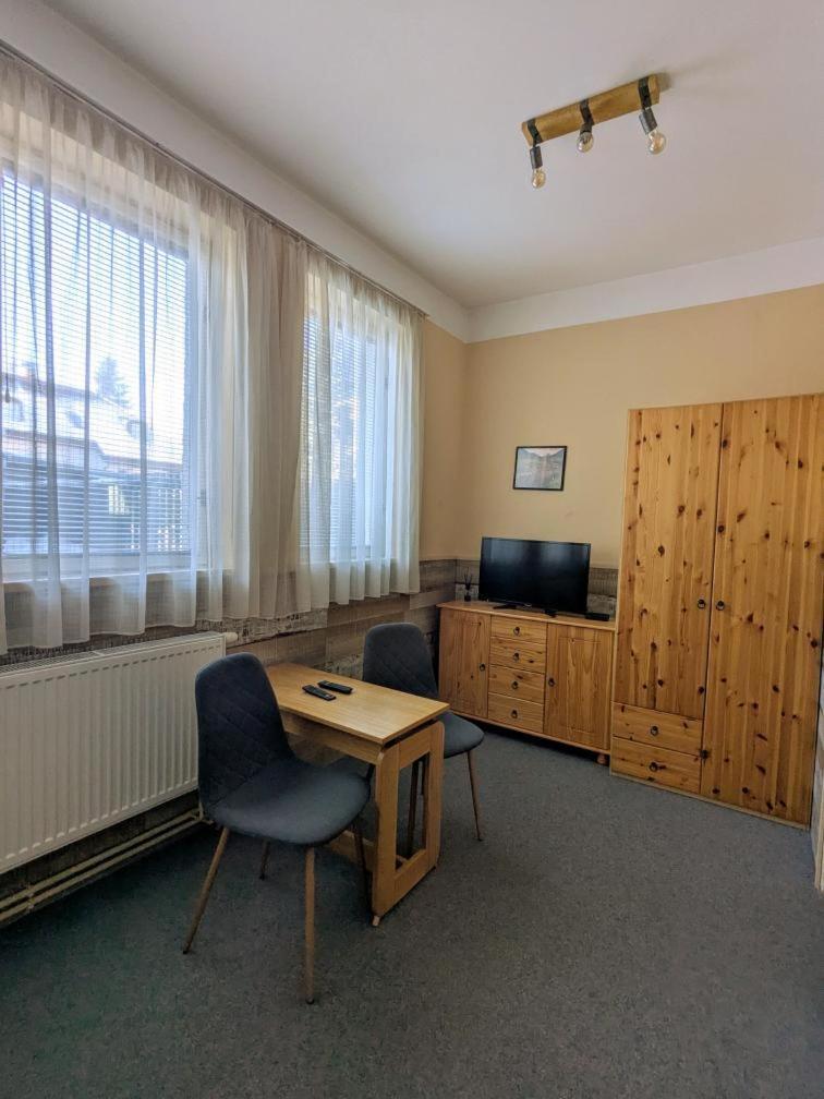 Hotel Alfa Trutnov Ngoại thất bức ảnh